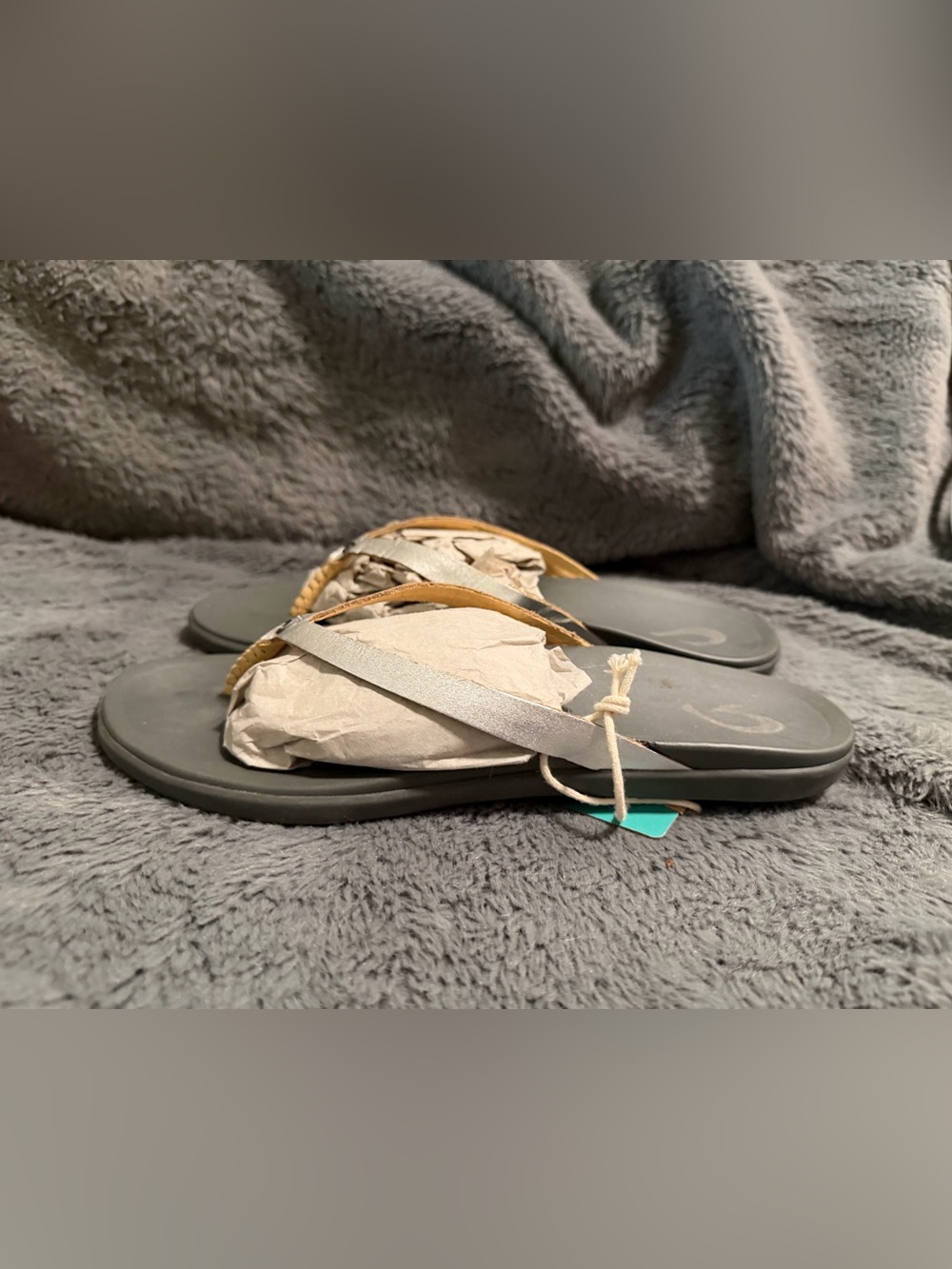 Women’s Gray and Tan Flip Flop Sandals